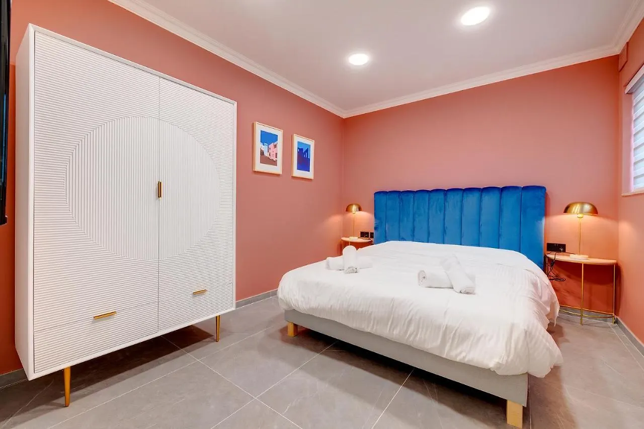 Art Deco Apartment In Central Sliema
