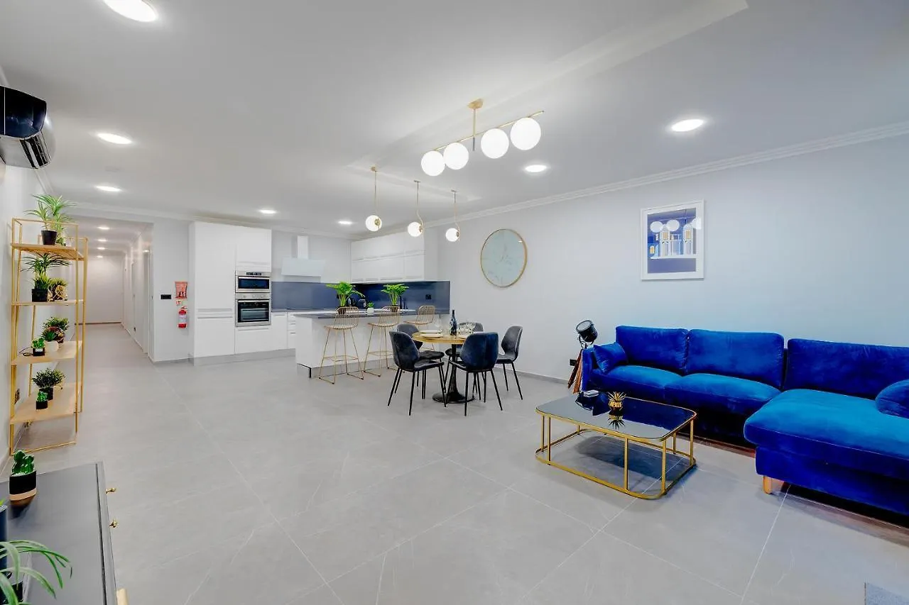Art Deco Apartment In Central Sliema