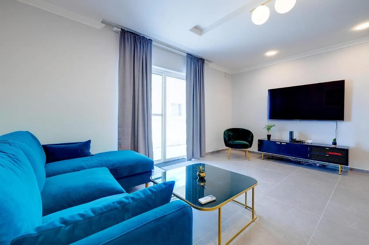 Art Deco Apartment In Central Sliema Malta