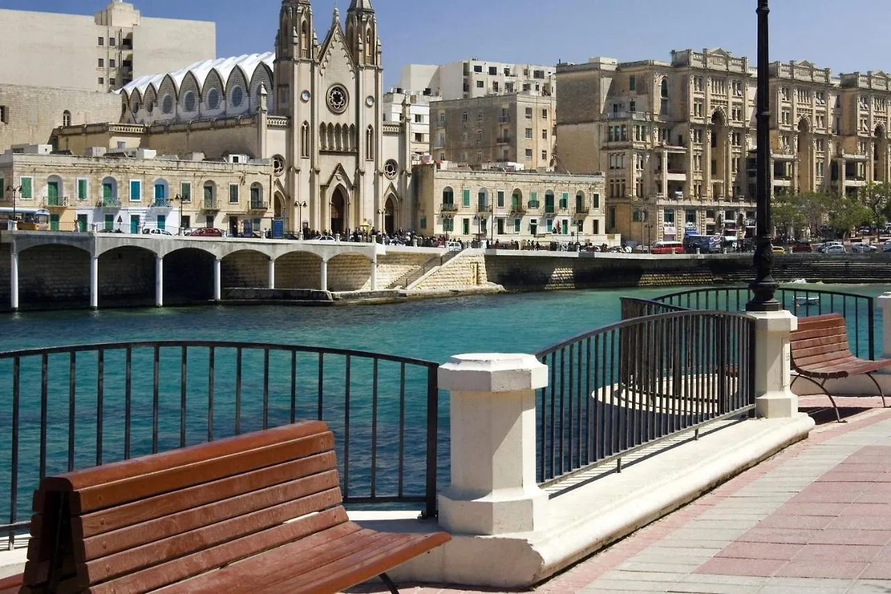 Art Deco Apartment In Central Sliema