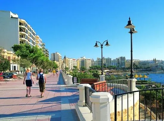 Art Deco Apartment In Central Sliema
